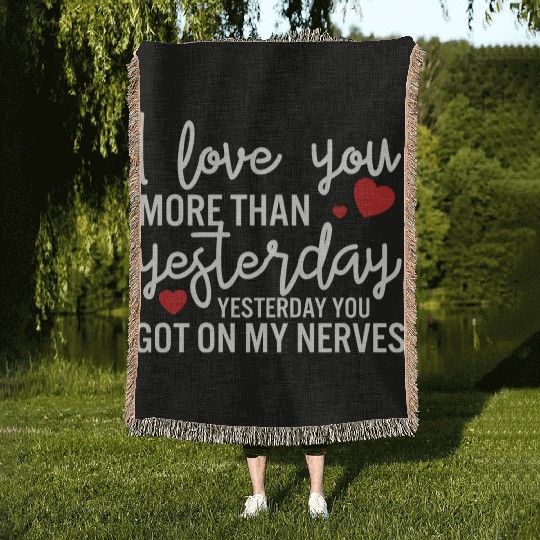 Funny Valentines Day Jokes yellow Woven Blankets