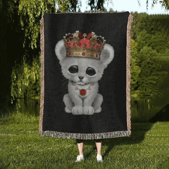Cute Royal White Lion Wearing Crown Woven Blankets