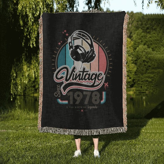 Vintage since 1978 headphones Woven Blankets