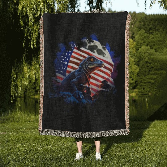 America lizard under Moon with American Flag Woven Blankets