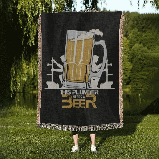I LOVE BEER Woven Blankets