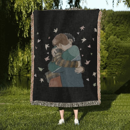 Heartstopper in love Woven Blankets
