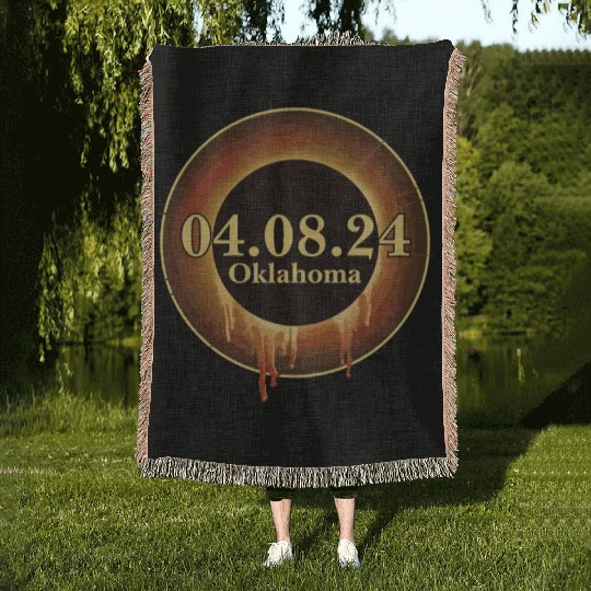 Total Solar Eclipse Path of Totality Oklahoma Woven Blankets