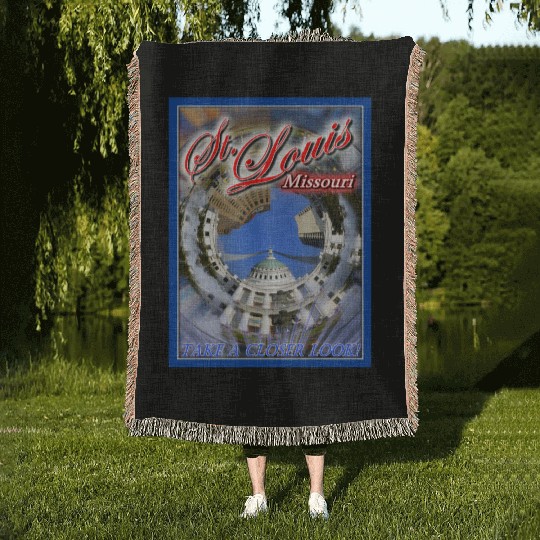 Historic Downtown St. Louis Arch & Courthouse Woven Blankets