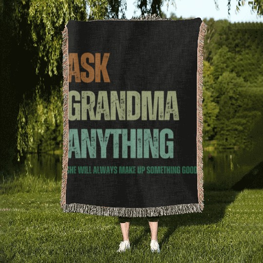 Ask Grandma anything Vintage - Funny Retro Woven Blankets