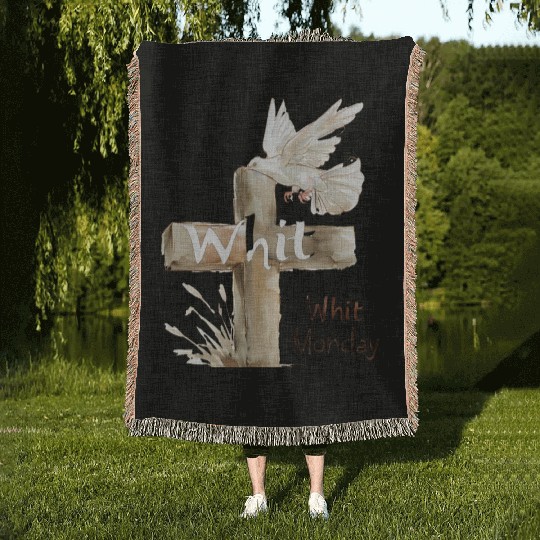 WHITE MONDAY Woven Blankets