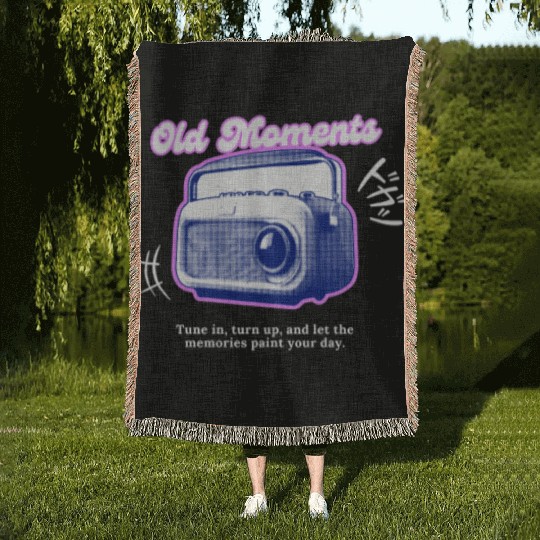 Lilac Black Halftone Radio Portrait Woven Blankets
