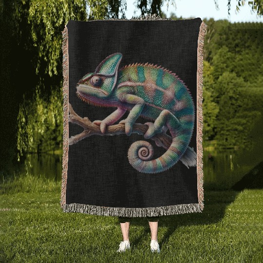 fascinating, lively chameleon motif Woven Blankets