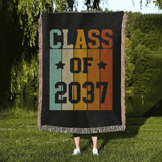 CLASS OF 2037 BACK TO SKHOOL. Woven Blankets