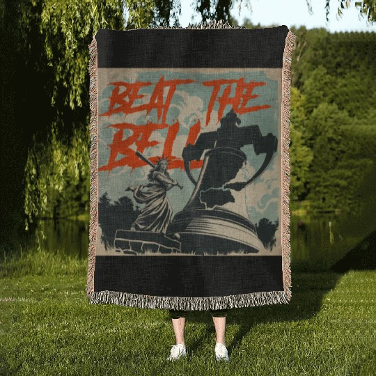 Queen of Liberty use baseball bat to beat the bell Woven Blankets