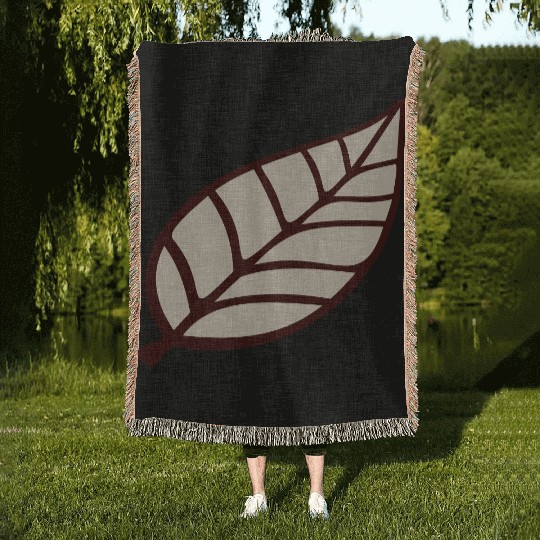 Small Pretty Leaf Brown Autumn Eco Tree Cool Leaf Woven Blankets