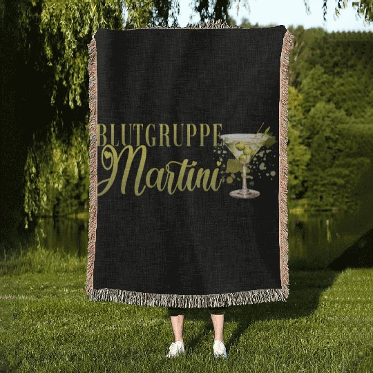 Blutgruppe Martini Cocktail Bartender Woven Blankets