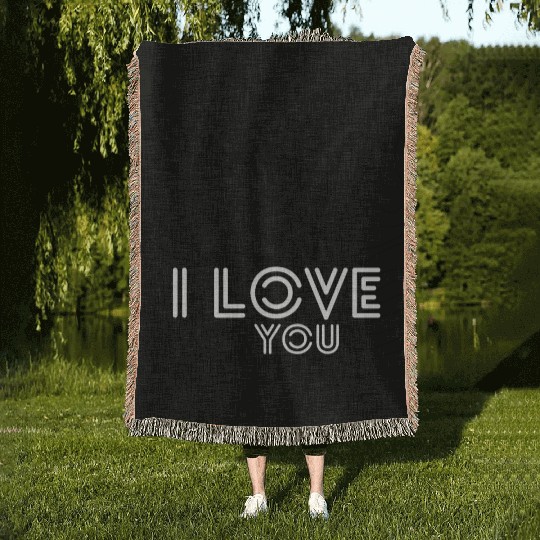 mom i love you Woven Blankets