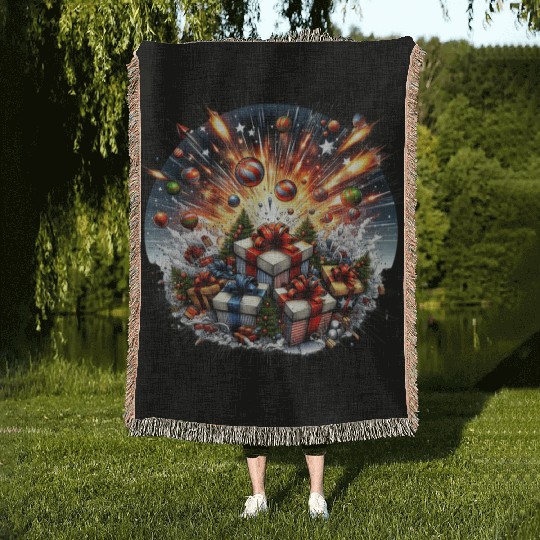 Exploding Presents Fireworks - Christmas Gifts Woven Blankets