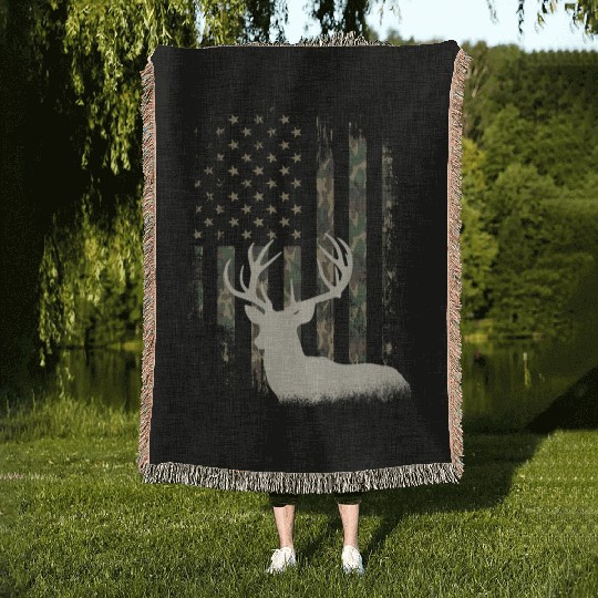 Whitetail Buck Deer Hunting American Camouflage Woven Blankets