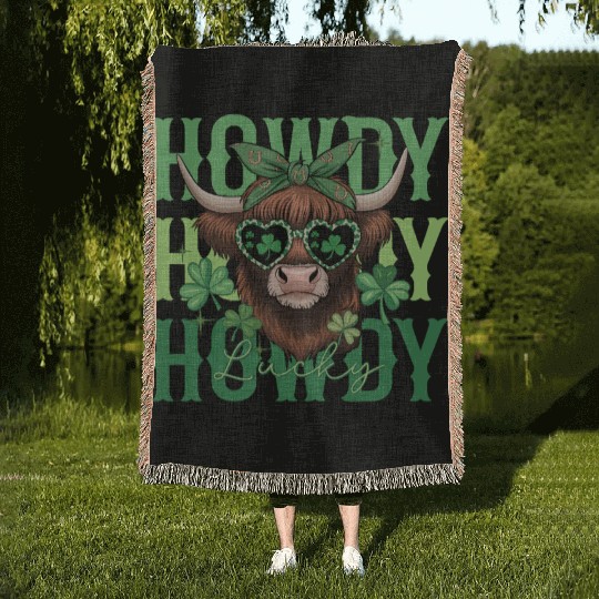 Howdy Howdy Lucky Highland Cow St Patricks Day Woven Blankets
