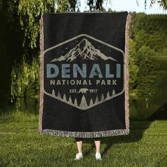 Retro Denali National Park Mountains Nature Hiking Woven Blankets