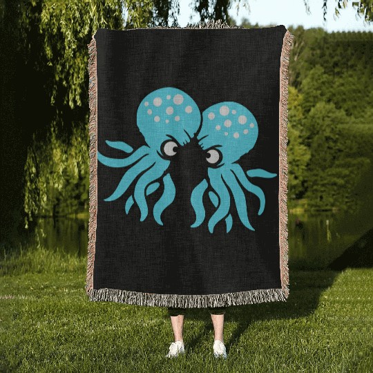 2 Octopus friends Two fighting enemies Rivals Team Woven Blankets