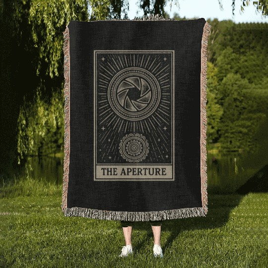 Photography Tarot Card – The Aperture Woven Blankets