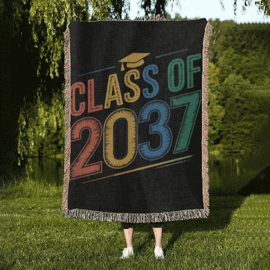 Class of 2037 Grow With Me, Funny back to school Woven Blankets