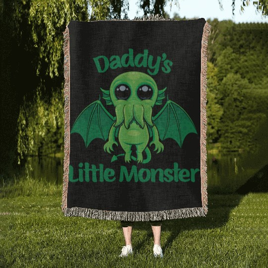Daddy’s Little Monster Cute Baby Cthulhu Woven Blankets