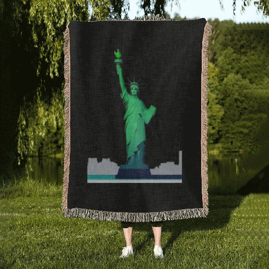 Modern Minimal Statue of Liberty – New York Icon Woven Blankets
