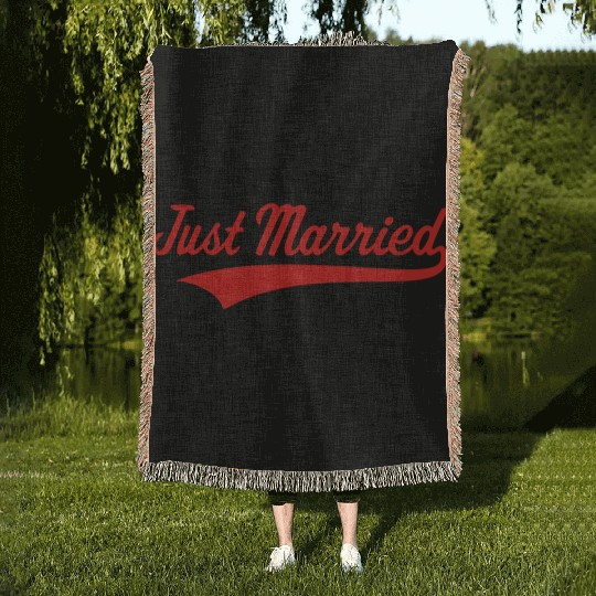 Just Married (Marriage / Wedding) Woven Blankets