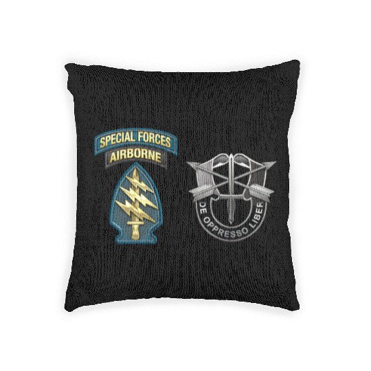 U S Army Special Forces Green Berets SSI DUI Woven Pillows