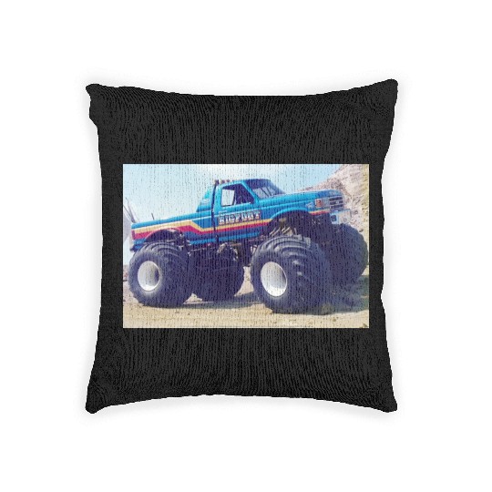 Classic BIGFOOT 8 Woven Pillows