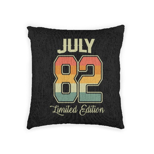 Vintage 40th Birthday July 1982 Sports Gift Woven Pillows