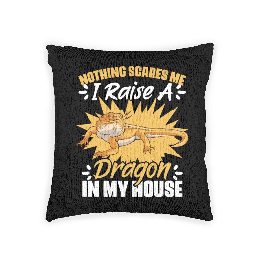 Nothing Scares Me Funny Reptile Pet For Bearded Woven Pillows