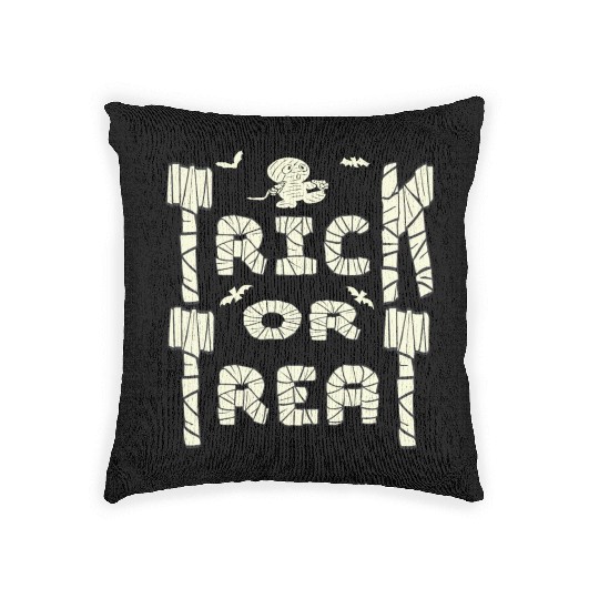 Trick or treat funny mummy Woven Pillows