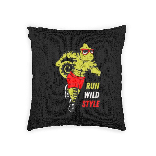 Running lizard Woven Pillows