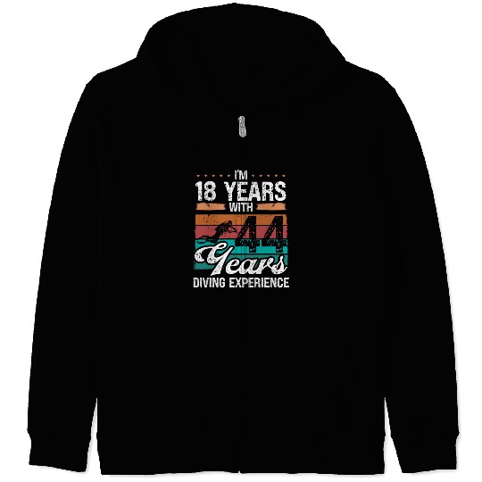 62 Birthday Idea Scuba Diving 62 Year Old Diver Zip Hoodies
