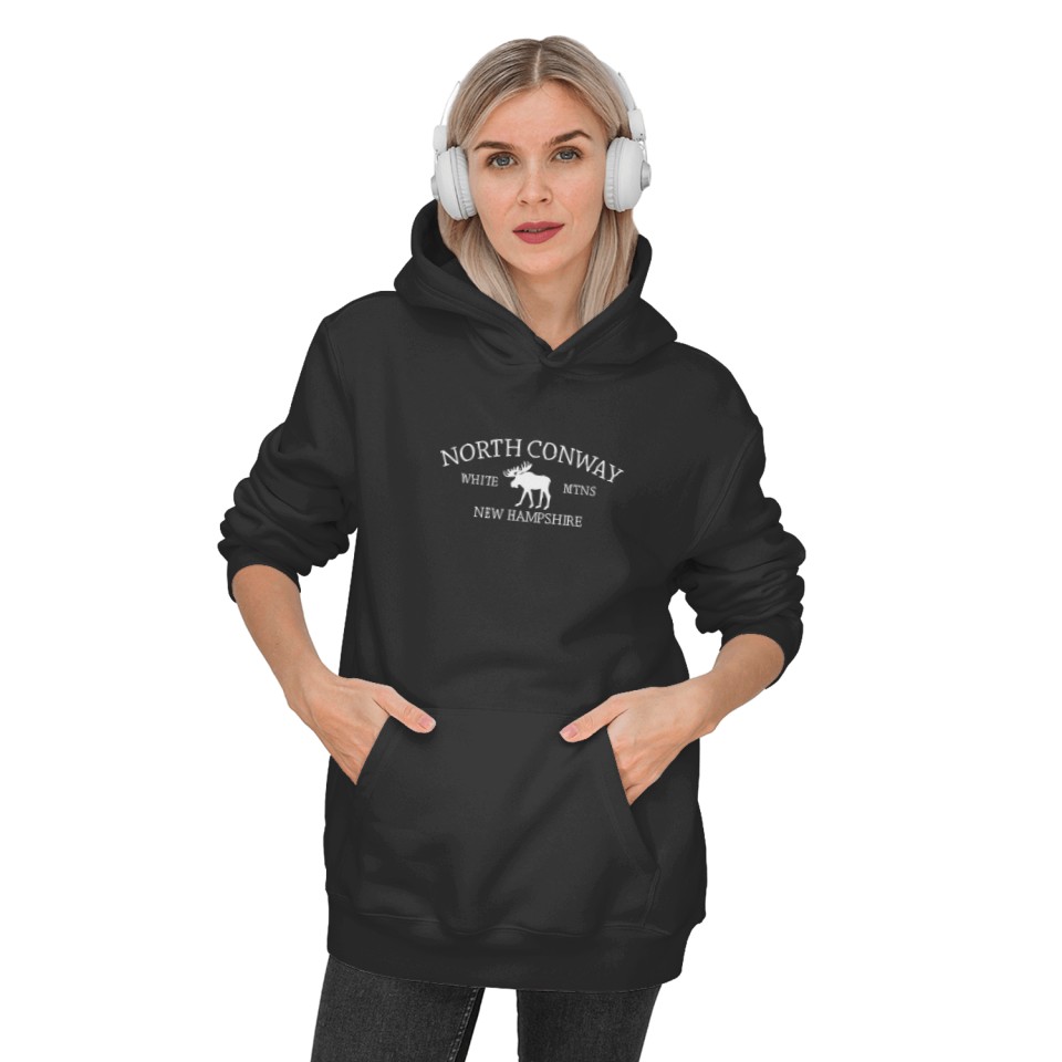 Classic North Conway, New Hampshire Pullover Hoodie