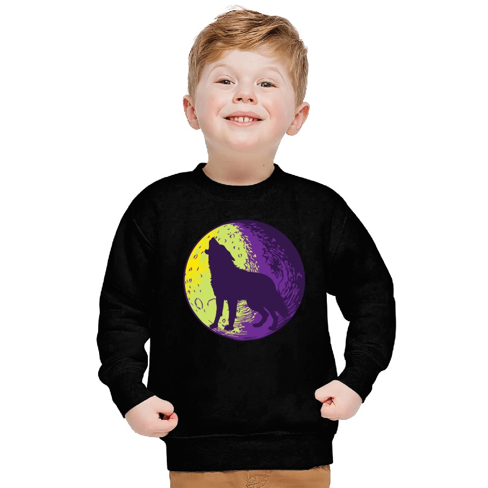 Howling wolf in the moon cool Sweatshirts