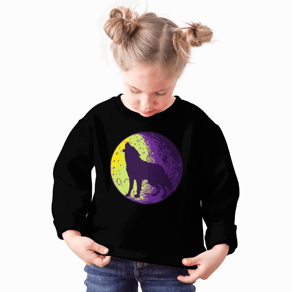 Howling wolf in the moon cool Sweatshirts