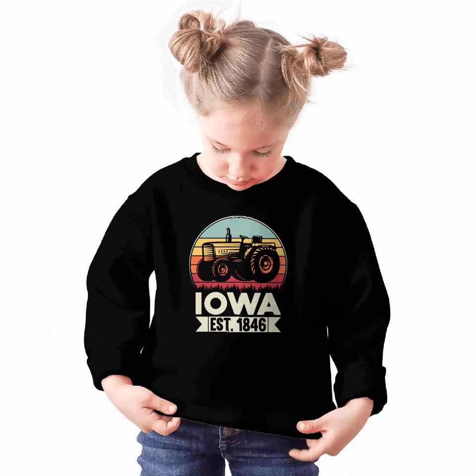 Iowa Vintage Tractor Farmer Gifts Sweatshirts
