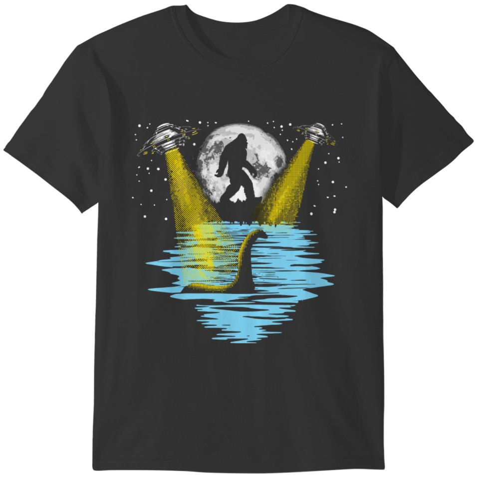 Vintage Ufo Bigfoot Loch Ness Funny Legends Moon T-shirt