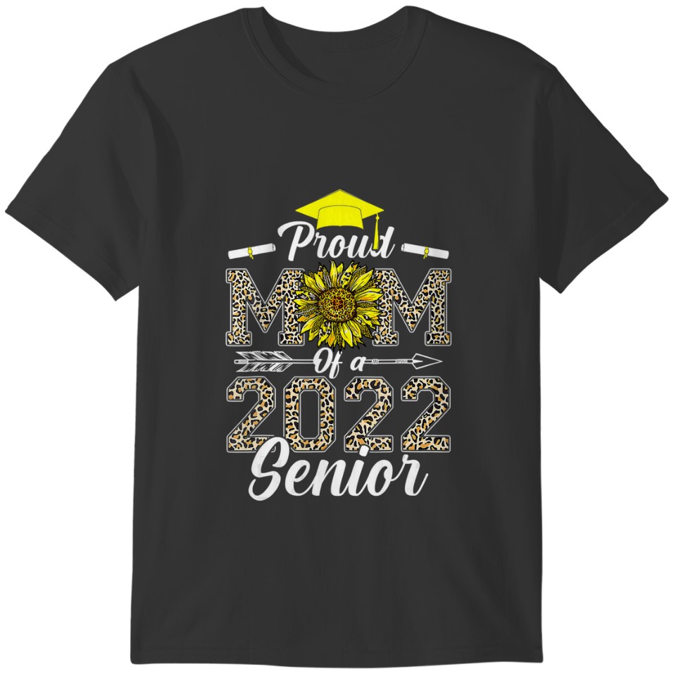 Proud Mom Of A Class Of 2022 Graduate Leopard Seni T-shirt