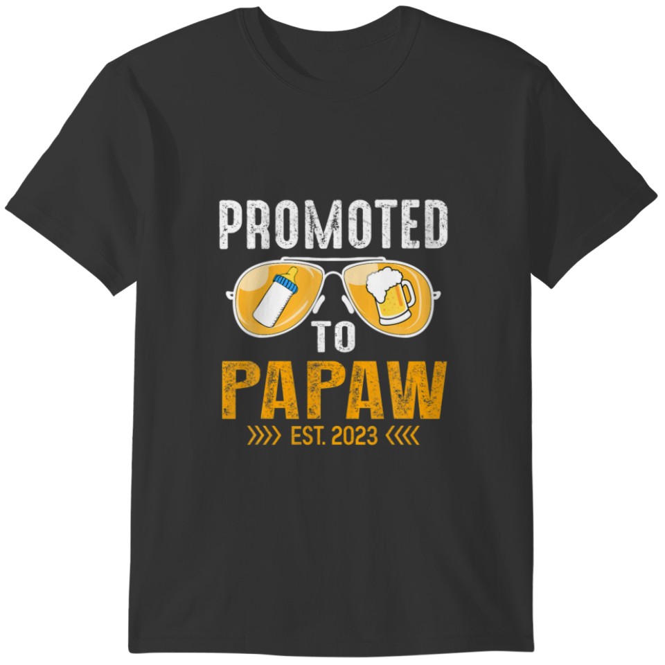 Mens Fathers Day Promoted To Papaw 2023 First Time T-shirt