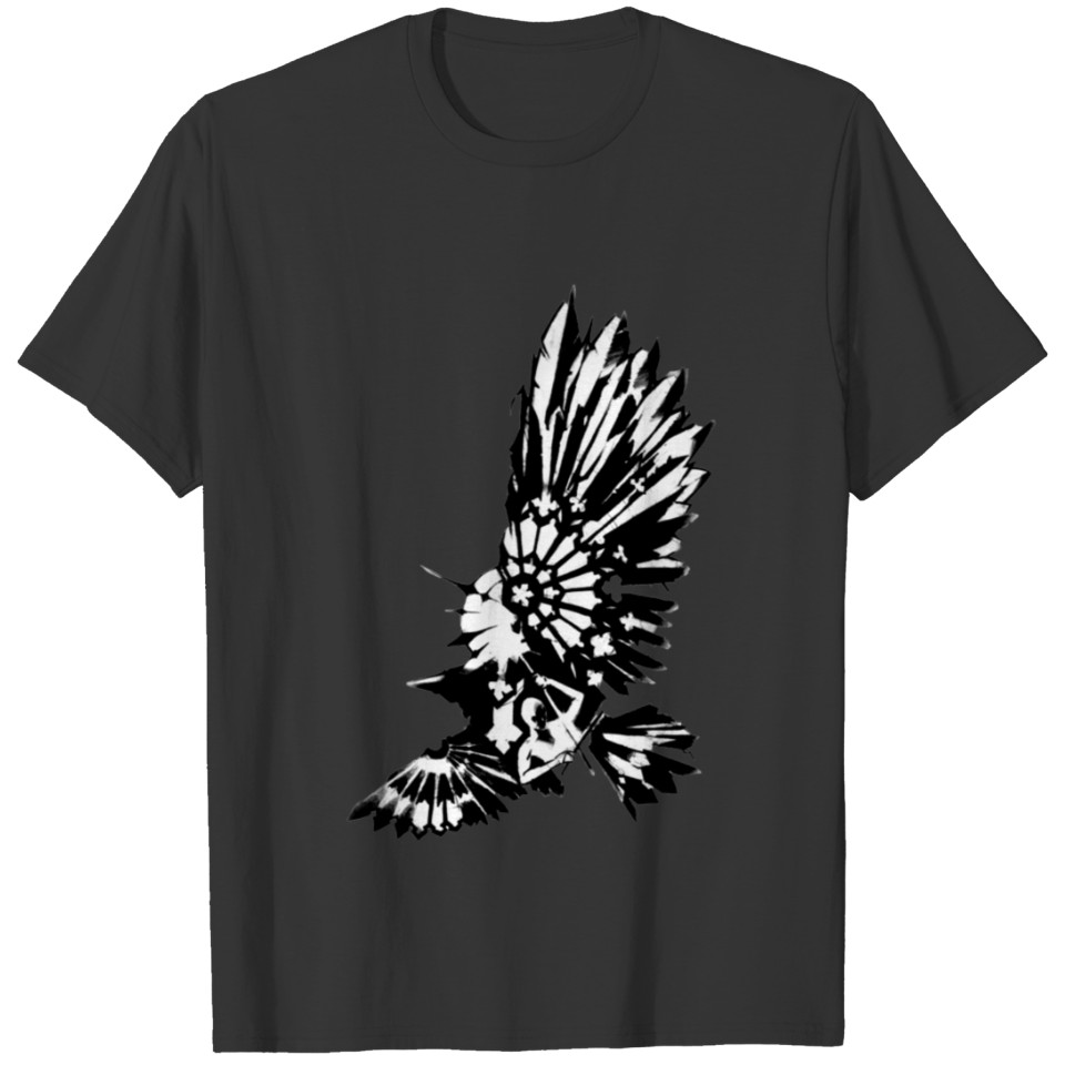 crow flying T-shirt
