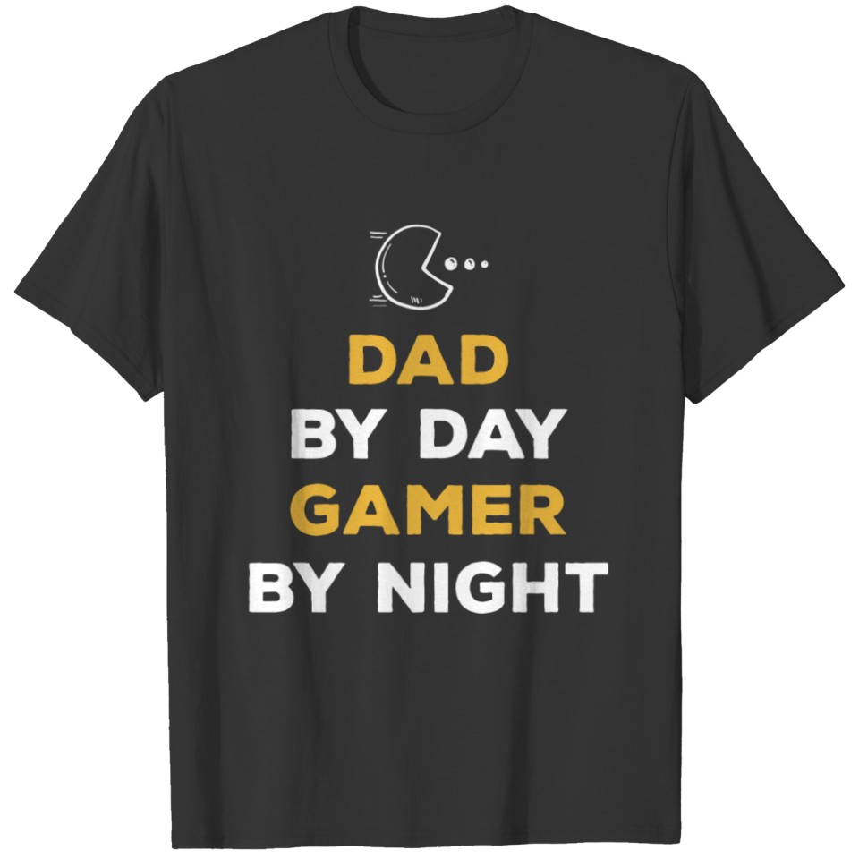 Gamer - Dad by day gamer by night T-shirt
