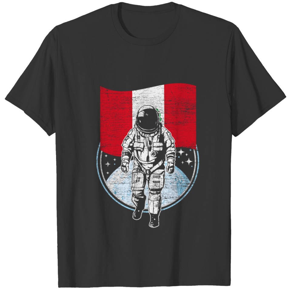 Astronaut moon Peru flag nation T-shirt