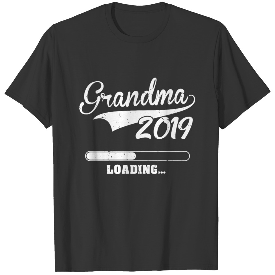Promoted to Grandma Est 2019 Becoming Granny Gift T-shirt