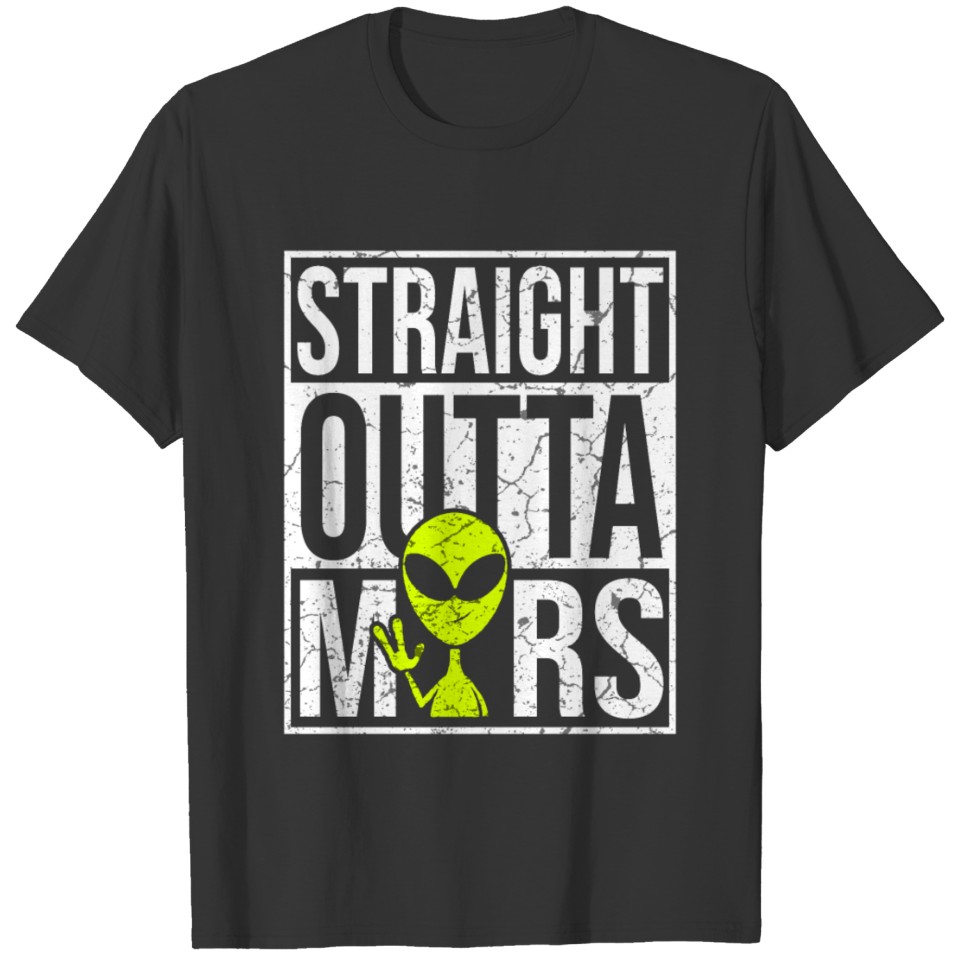 Funny Alien Retro Alien Gift T-shirt