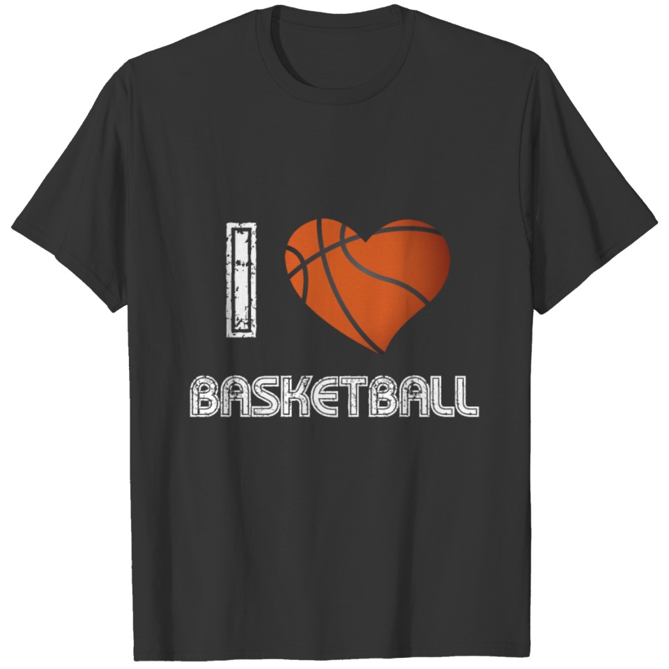 I love basketball. Love Sports Heart. T-shirt