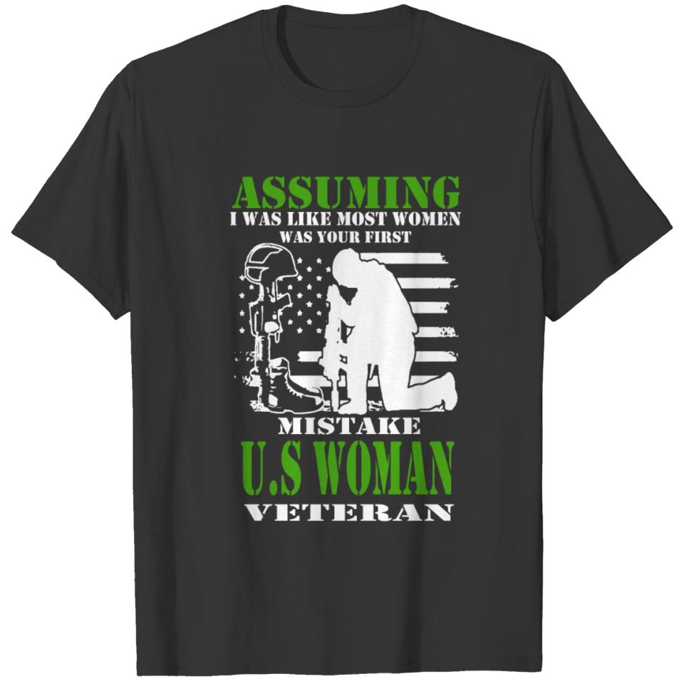 US WOMAN VETERAN T-shirt