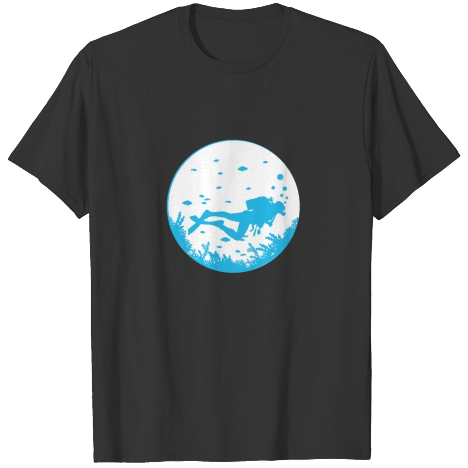 Diving Sea Ozean Swimmer Design T-shirt