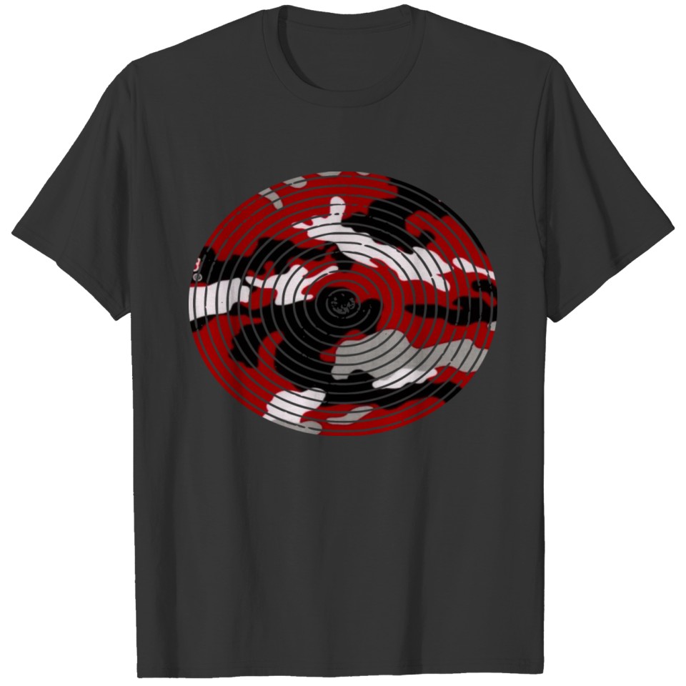 Pattern motif circle camouflage pattern red T-shirt